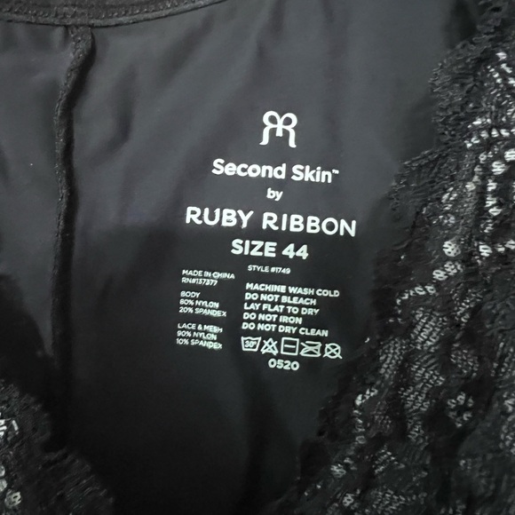 Ruby Ribbon Shapewear - Picture 2 of 2